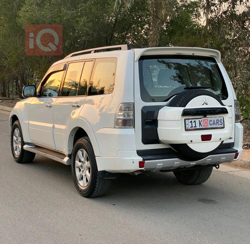 ميتسوبيشي باجيرو